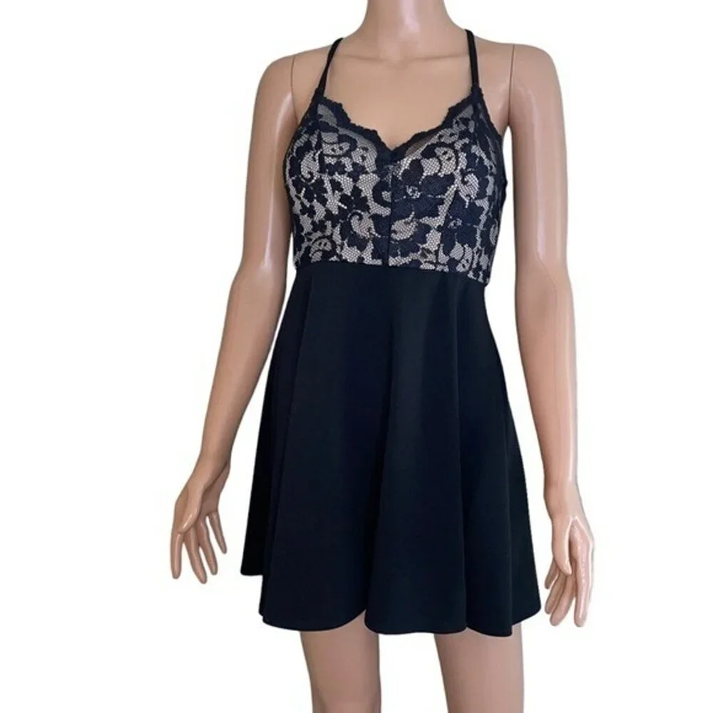 Morgan & CO dress fit & flare black and nude lace top short mini skater SZ 0*